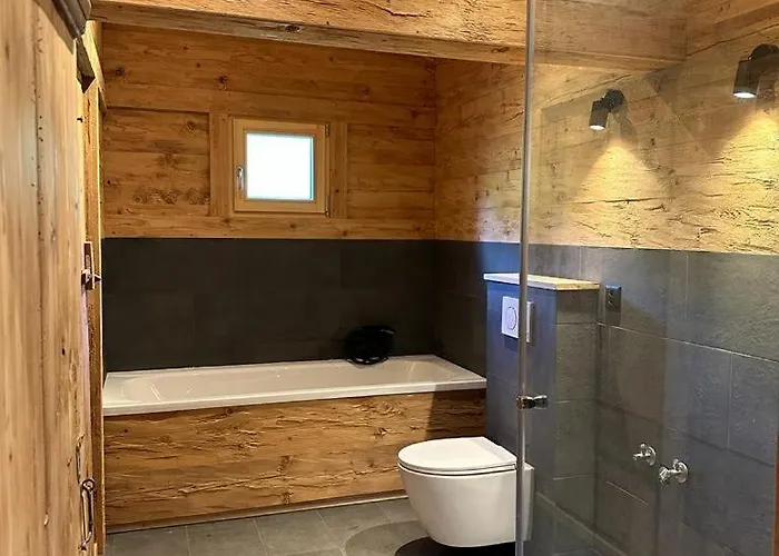 Renovated On Of The Picturesque Village Vakantiehuis Rougemont