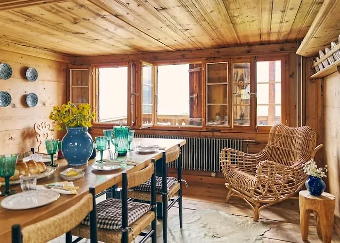 Renovated On Of The Picturesque Village Vakantiehuis Rougemont