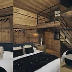 Renovated On Of The Picturesque Village Rougemont