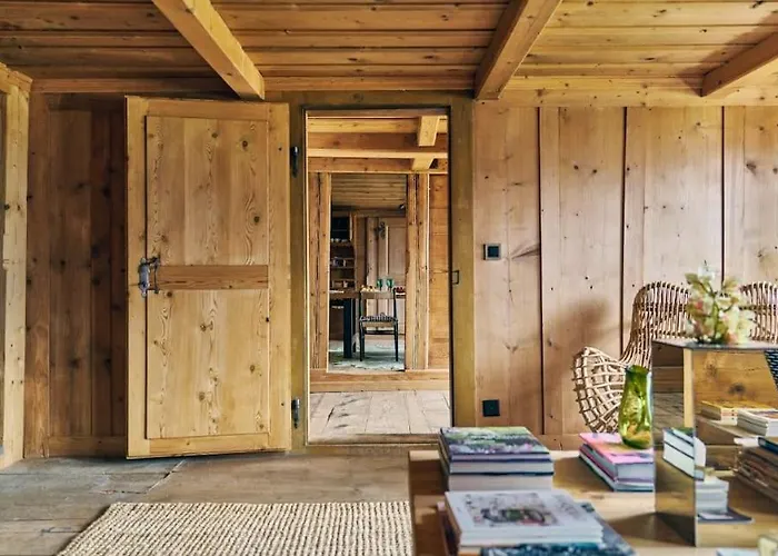 Renovated On Of The Picturesque Village * Rougemont